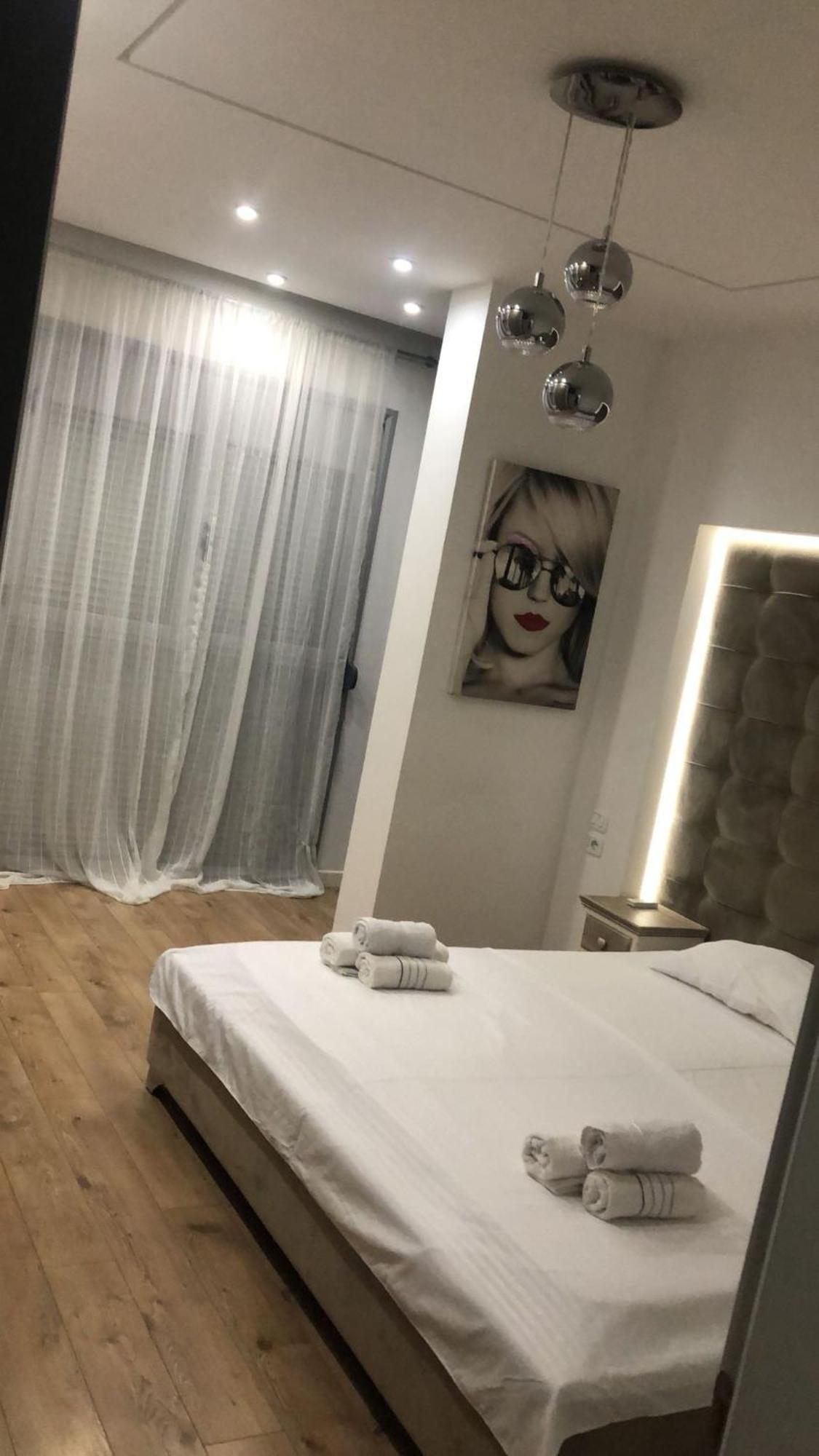 شقة Kreilux Valona فلورا المظهر الخارجي الصورة